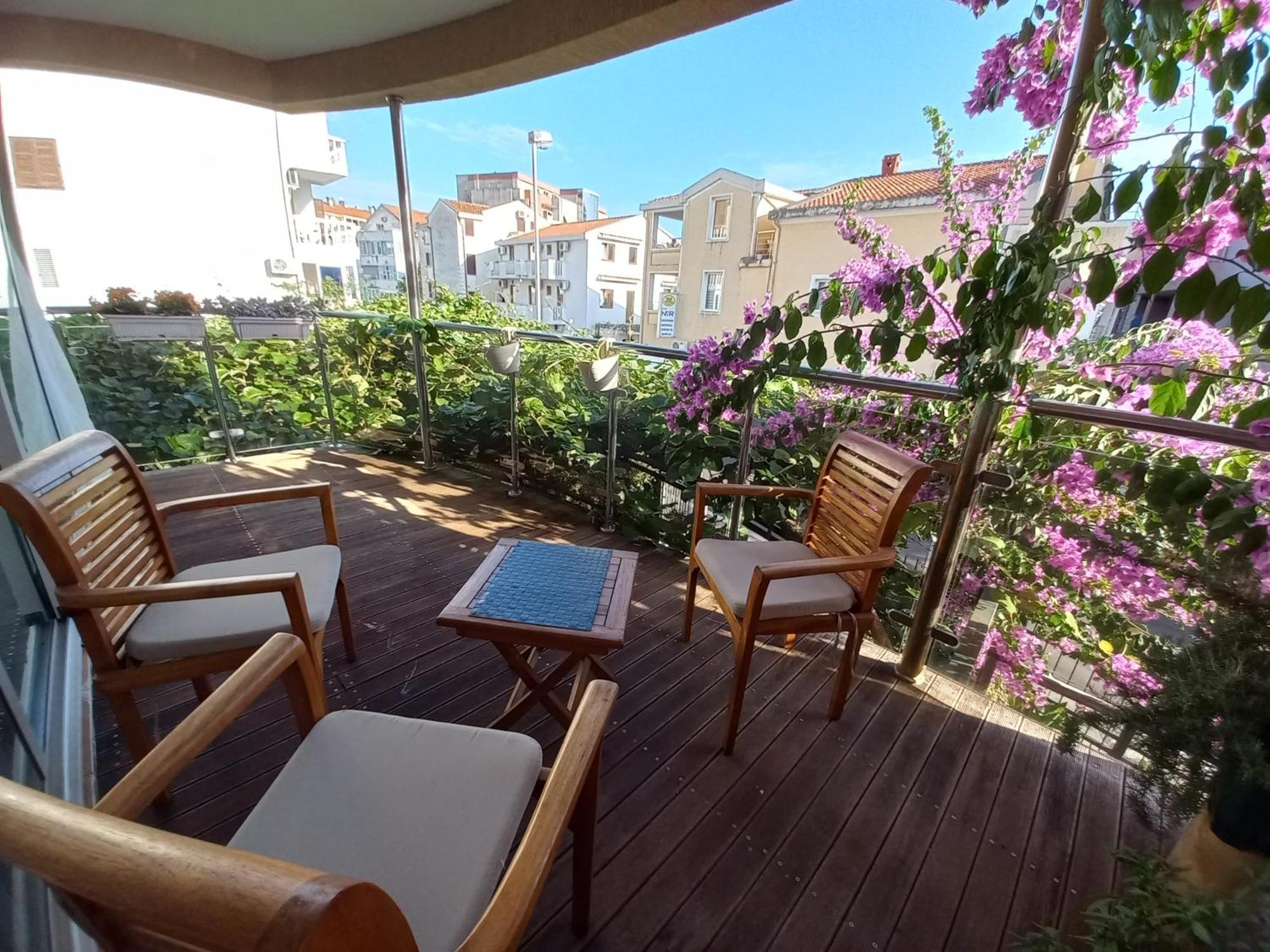 Egon Apartments Budva Luaran gambar